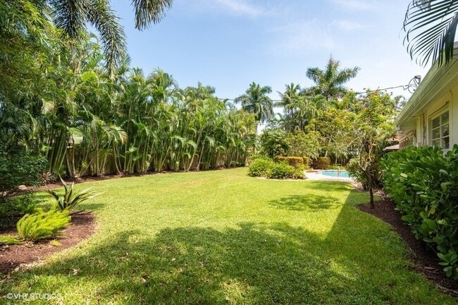 Photo - 350 NE Edgewater Dr Unit 202