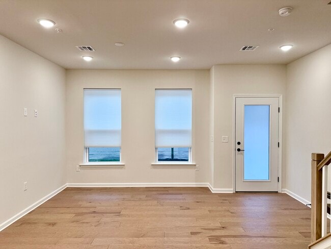 Photo - 109 Sadie Cir