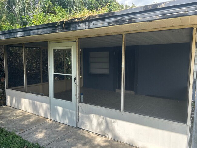 Photo - 421 E Sessoms Ave Unit 1