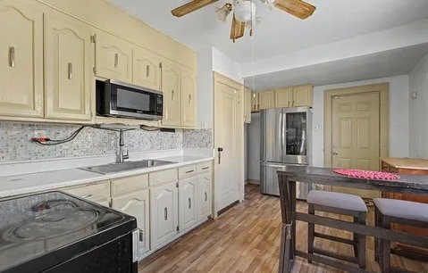 Photo - 172 Sisson St