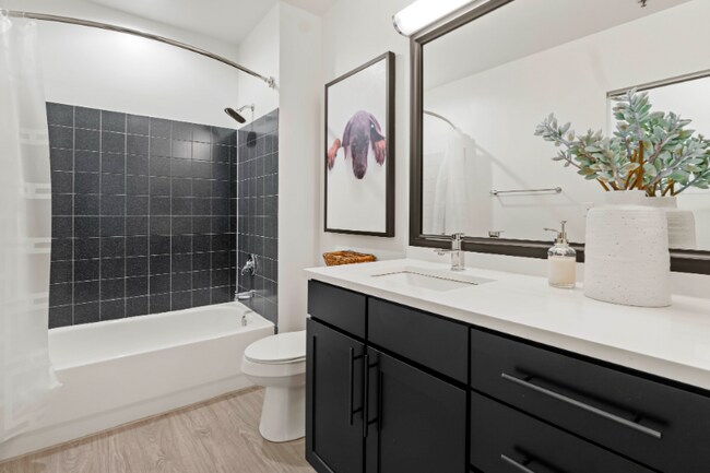 Photo - 1443 S State St