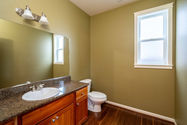 Photo - 3+ Bedroom 2.5 Bath with Office and Bonus Room - Indoor Play Structure - North Salmon Creek