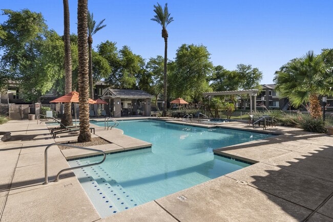 Building Photo - Aldea at Estrella Falls