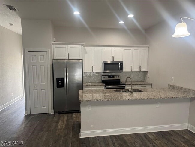 Photo - 3414 Santa Barbara Blvd