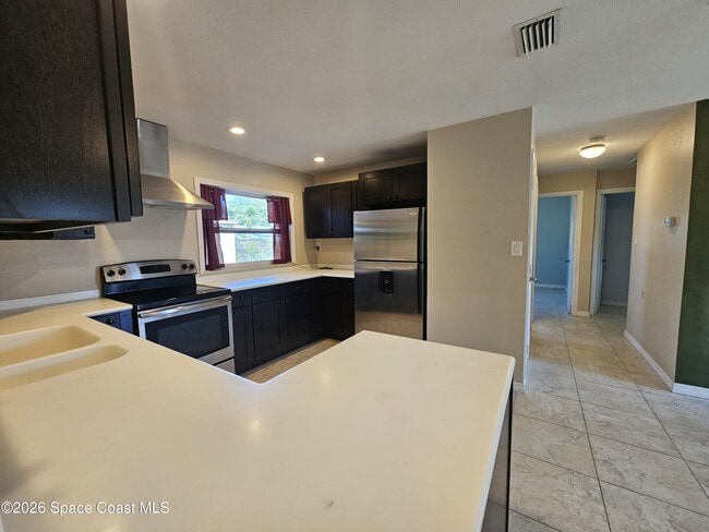 Photo - 1520 Cunningham Ave