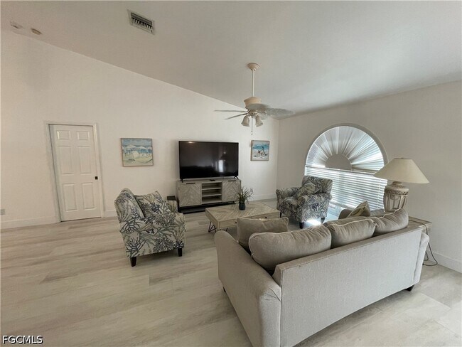 Photo - 12196 Matlacha Blvd