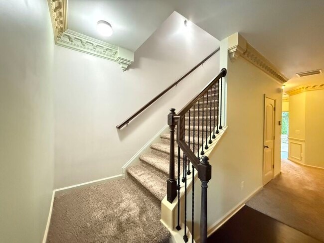 Photo - 2769 Woodward Down Trail