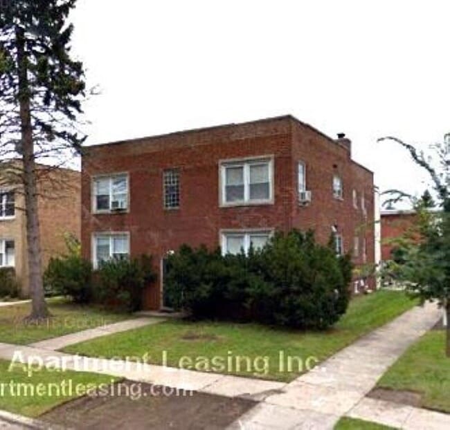 Building Photo - 8957 Lamon Ave Unit 1N