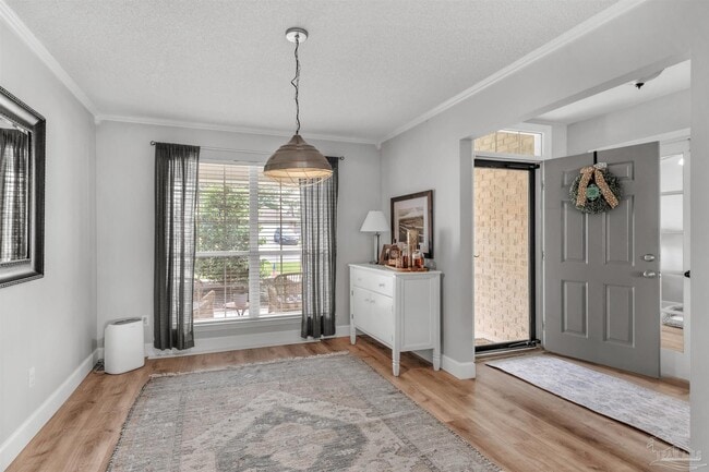 Photo - 7667 Marthas Way