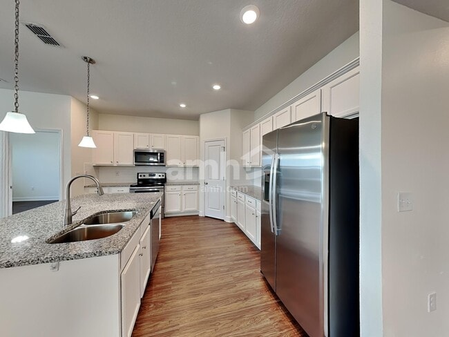 Photo - 4715 Windy Hammock Way