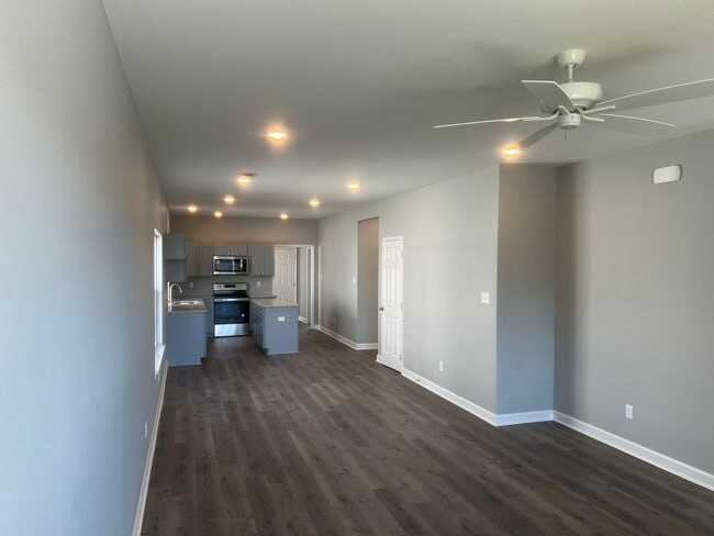 Photo - 3 Bed 3 Bath Home