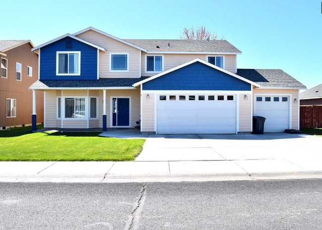 Building Photo - 312 G St NE