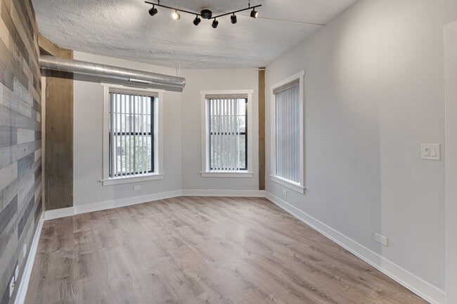 Photo - 7645 N Sheridan Rd Unit 514