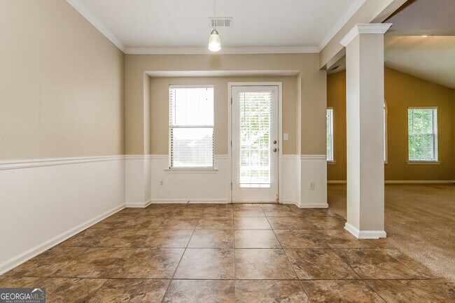 Photo - 437 Summer Hill Cir