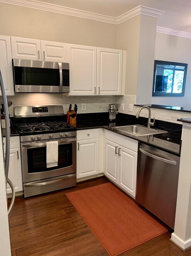 Photo - 1641 International Dr Unit #311