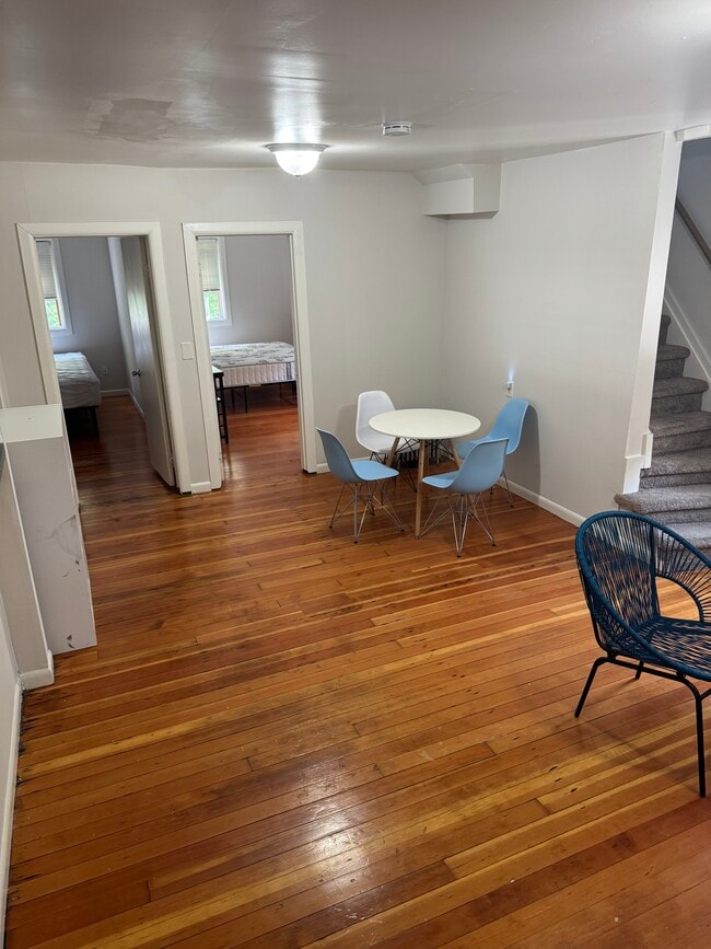 Photo - 75-79 11th Street Unidad 77-5