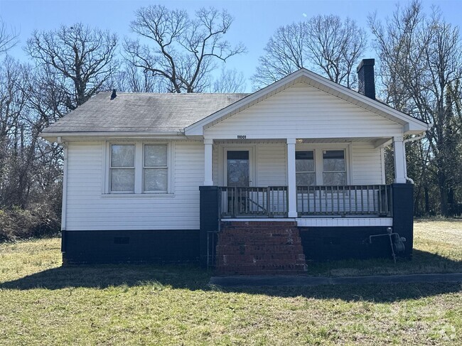 Building Photo - 11001 Mt Holly Rd Rental