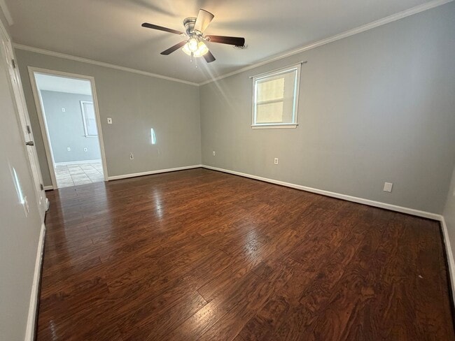 Photo - Adorable Rancher