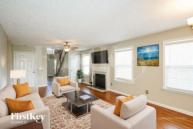 Photo - 308 Birchclay Point N