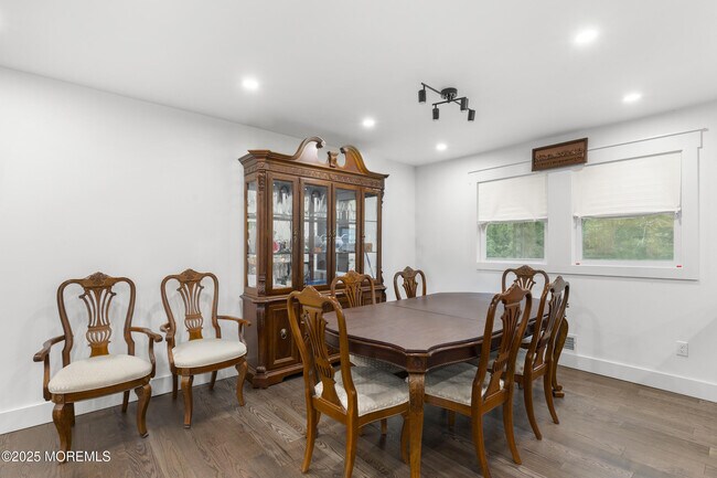 Photo - 741 Lakehurst Ave