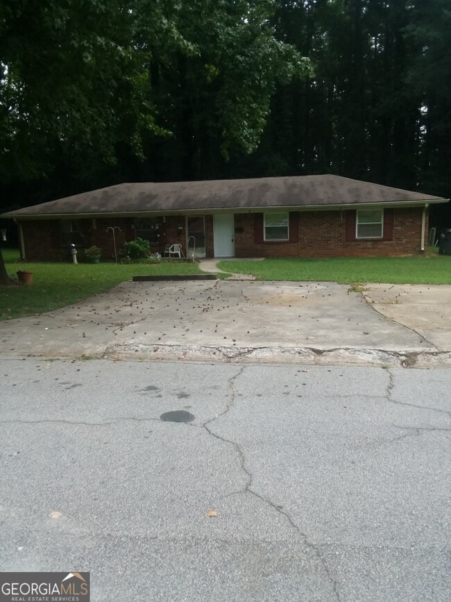 Building Photo - 112 Burkshire Ct