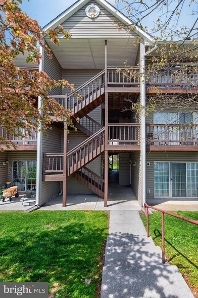 108-11-111 Timberlake Terrace Unidad 11