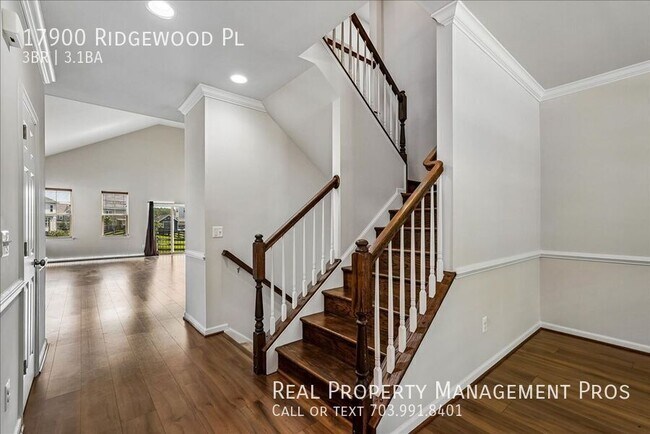 17900 Ridgewood Pl