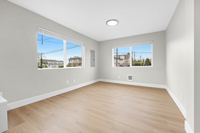 Photo - 1412 23rd St NE Unidad 1