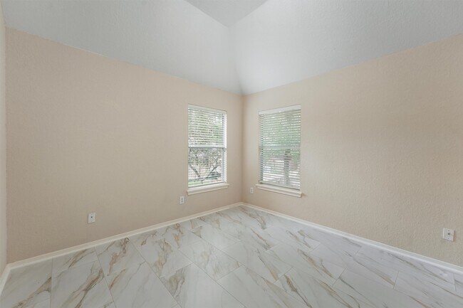 Photo - 91 S Downy Willow Cir