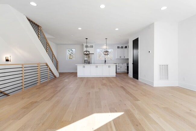 Photo - 3519 Avalon Ave