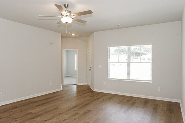 NEW CONSTRUCTION!!