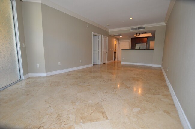 Meridian Unfurnished 1Bdr/1Bath Luxury Con... - Meridian Unfurnished 1Bdr/1Bath Luxury Con... House