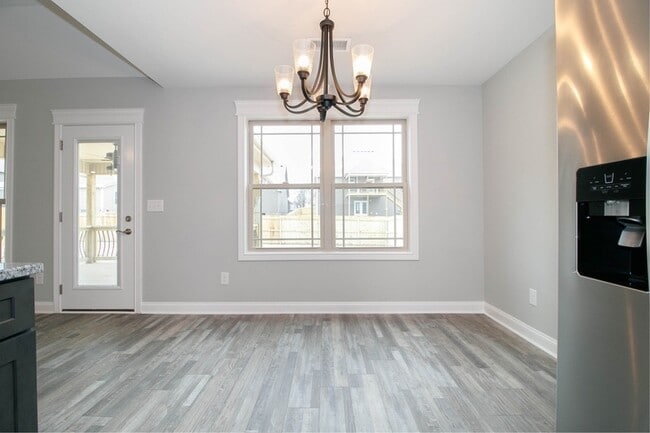 Photo - 1080 Harrison Way