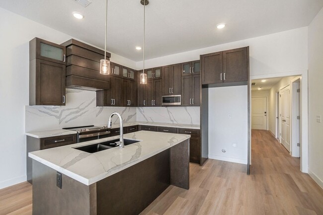 3 Bedroom Townhome! Coming Soon! - 3 Bedroom Townhome! Coming Soon!