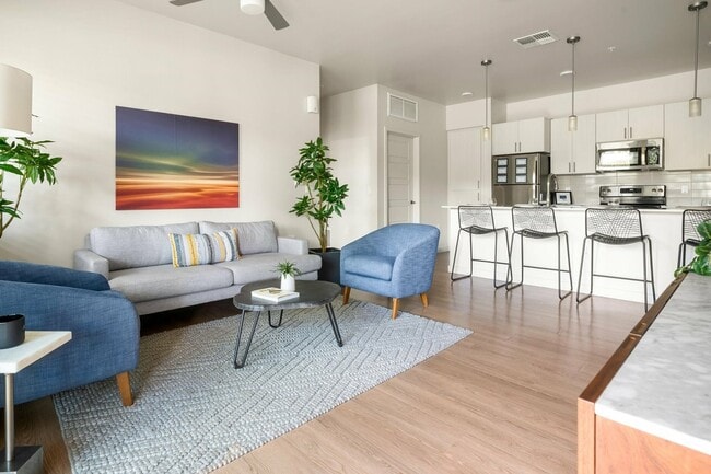 Concepto abierto - Acero at Algodon Center