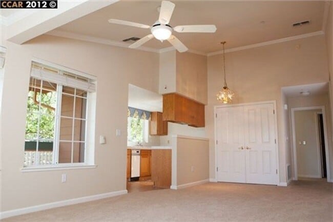 Photo - 2 Bed 2 Bath Corner Unit Condo In San Ramon