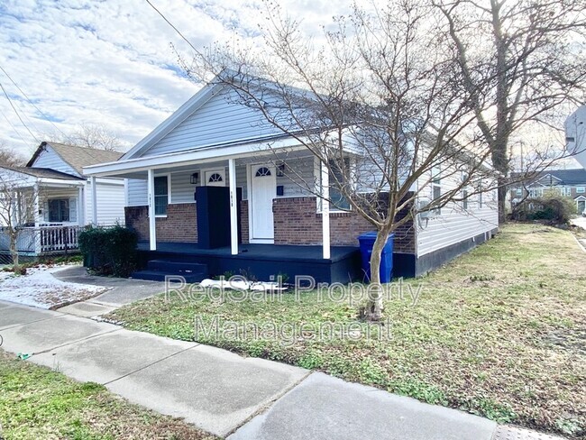 Building Photo - 1010 36th St Rental