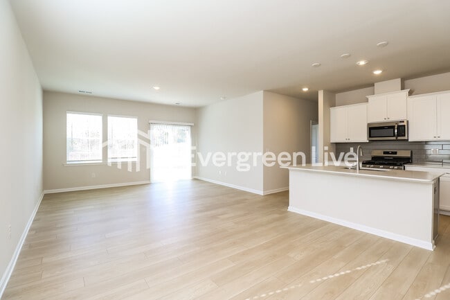 Photo - 1626 Swallow Tail Dr