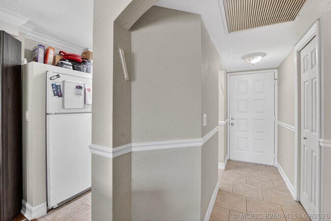 Photo - 21895 Lake Forest Cir Unit 201
