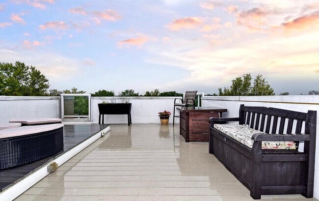 Photo - 1336 Talbert Ct SE