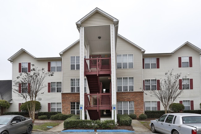Photo - Summer Crest Apartments