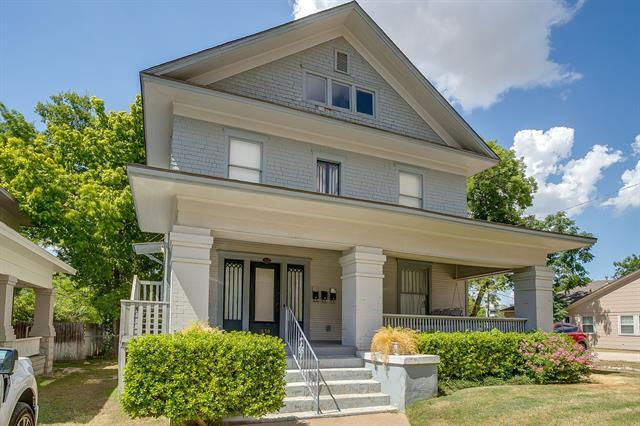 Building Photo - 1630 Mistletoe Blvd