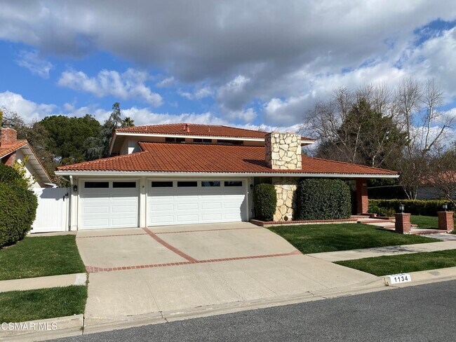 Photo - 1134 Galesmoore Ct