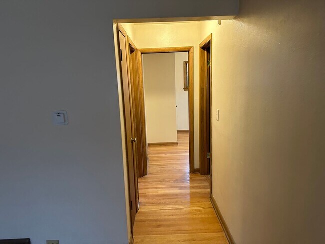 Photo - 4707 W Wells St Unit #1
