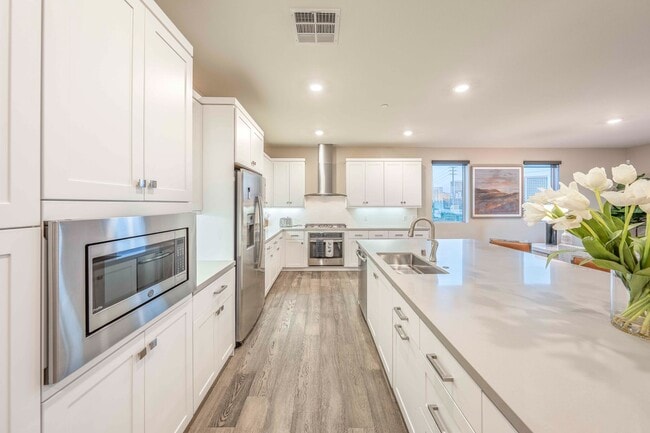 Photo - 113 Bowery Apartment Unit 1