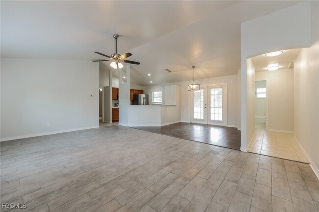 Photo - 1581 S Chamberlain Blvd