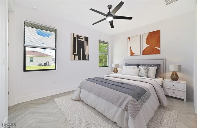 Photo - 4303 12th St W