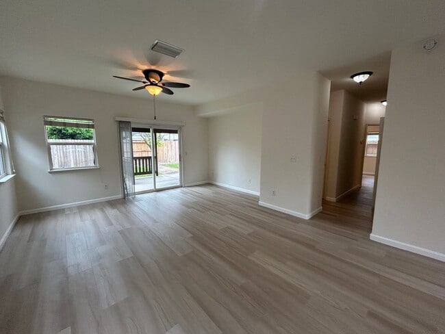 Photo - 2541 Carnival Dr