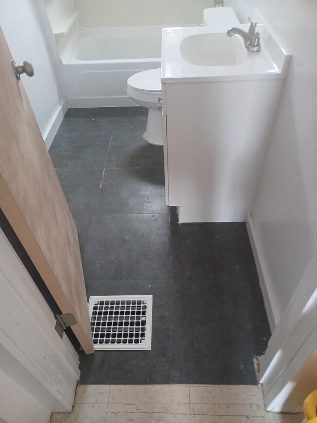 Photo - 4305 Sheridan Rd Unidad ALL UTILITIES INCLUDED