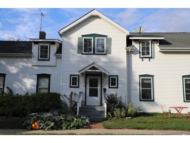 Building Photo - 711 Washington St Unit 711.5 Rental